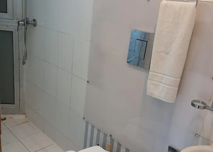 Gozo Duplex Overlooking Historic Piazza Appartement