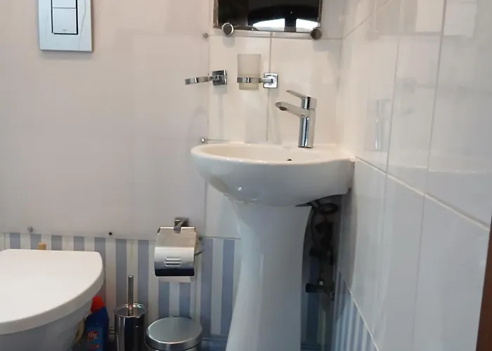 Gozo Duplex Overlooking Historic Piazza * Victoria